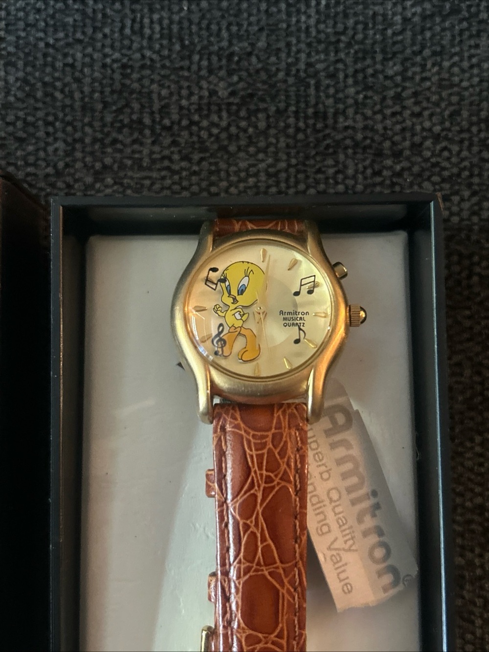 Vintage Armitron Tweety Bird Musical Looney Tunes Watch NIB needs battery New